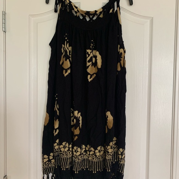 Black and Gold Floral Dress - Picture 1 of 4